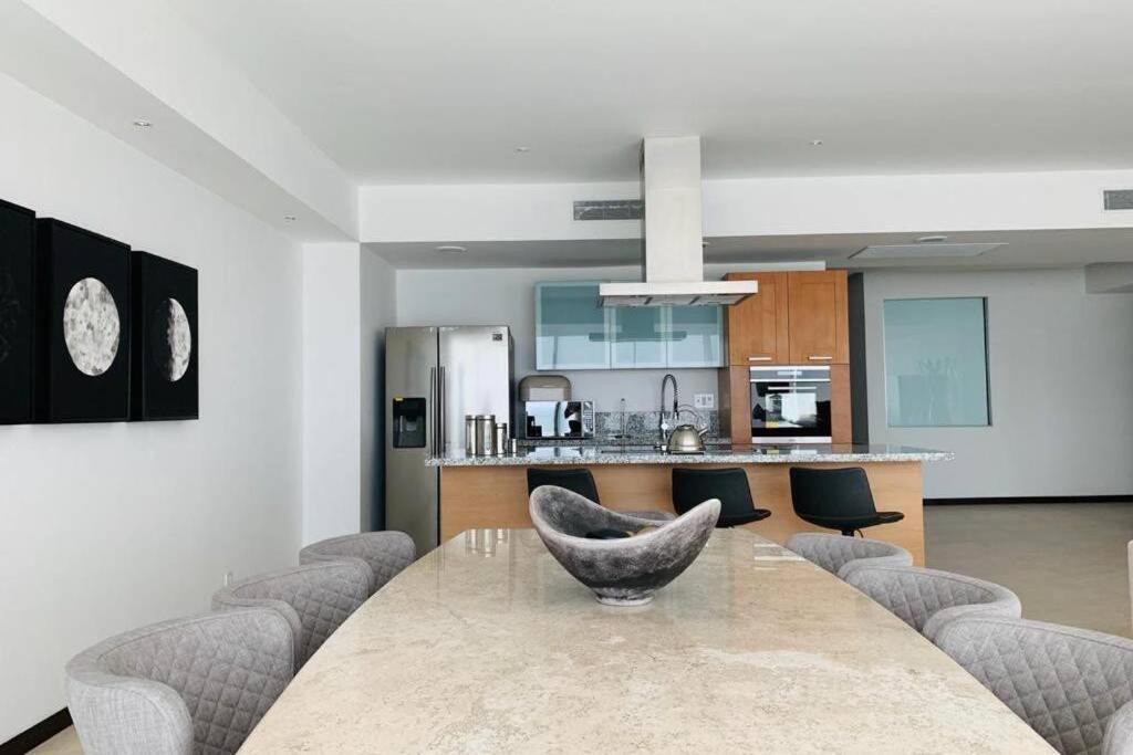 Peninsula Mzt Renta Departamentos Vacacionales P4 Mazatlán